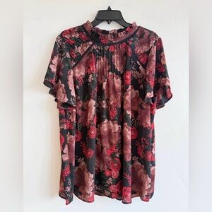 Torrid Size 2 Floral Blouse | Ruffle Neck Lace Detail | Plus Size